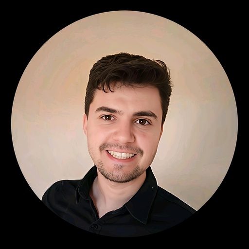 Portrait of Adrián Montes Linares, the creator of CodeXR